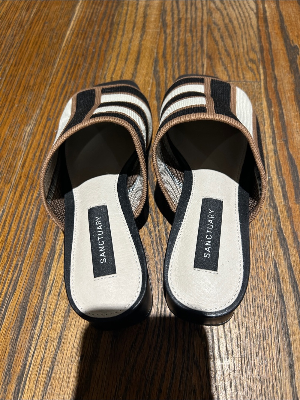 Sanctuary Black, White & Brown Knit Slide Mules - Picture 3 of 4